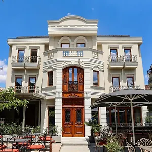 https://vila-borgjeze.albaniahotels.org